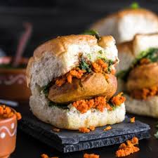 Vadapav X 4 (Hotel Durva)